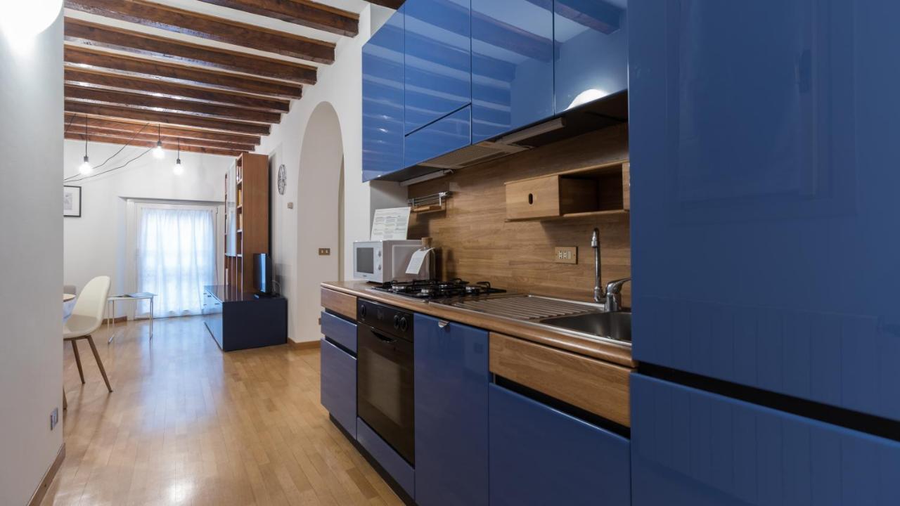 Italianway - Tadino 13 Apartment Милано Екстериор снимка